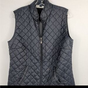 Kare Scott New without tags- Black Quilted vest size Small